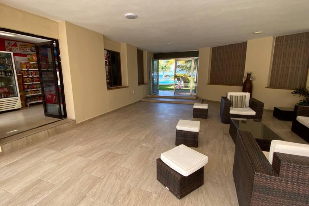 Oceanfront Condo Bm By Andiani Cancún Esterno foto