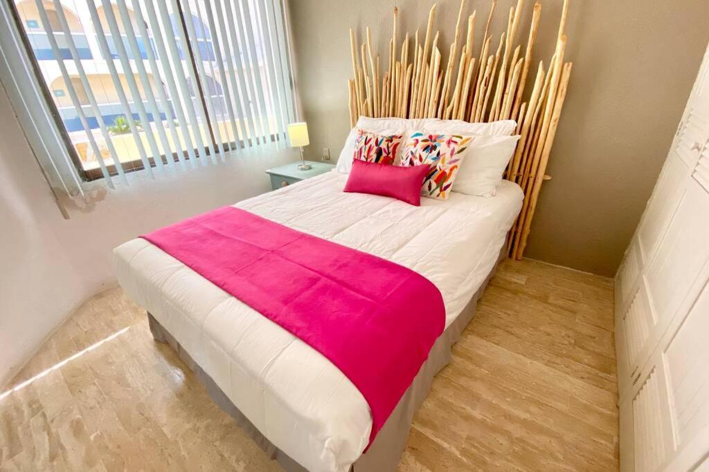 Oceanfront Condo Bm By Andiani Cancún Esterno foto